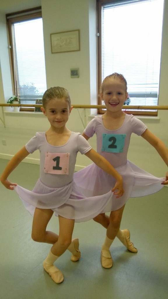 1st-ballet-exam-2017-colours-of-dance.jpg